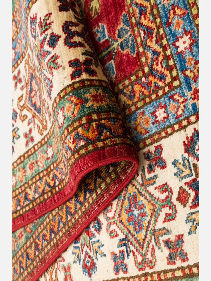 El dokuma Afgan Kazak halı kırmızı geometrik madalyon 171 x 244 cm arka yüz