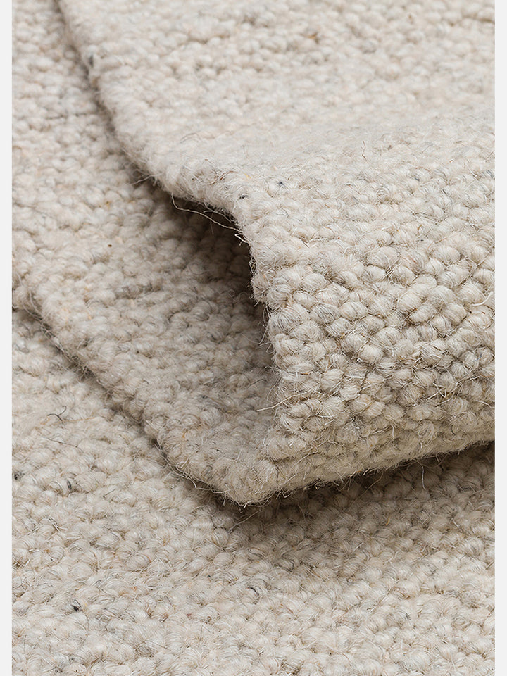 Agra Series Wool, Polyester and Cotton Blend Handwoven Rug SILVER