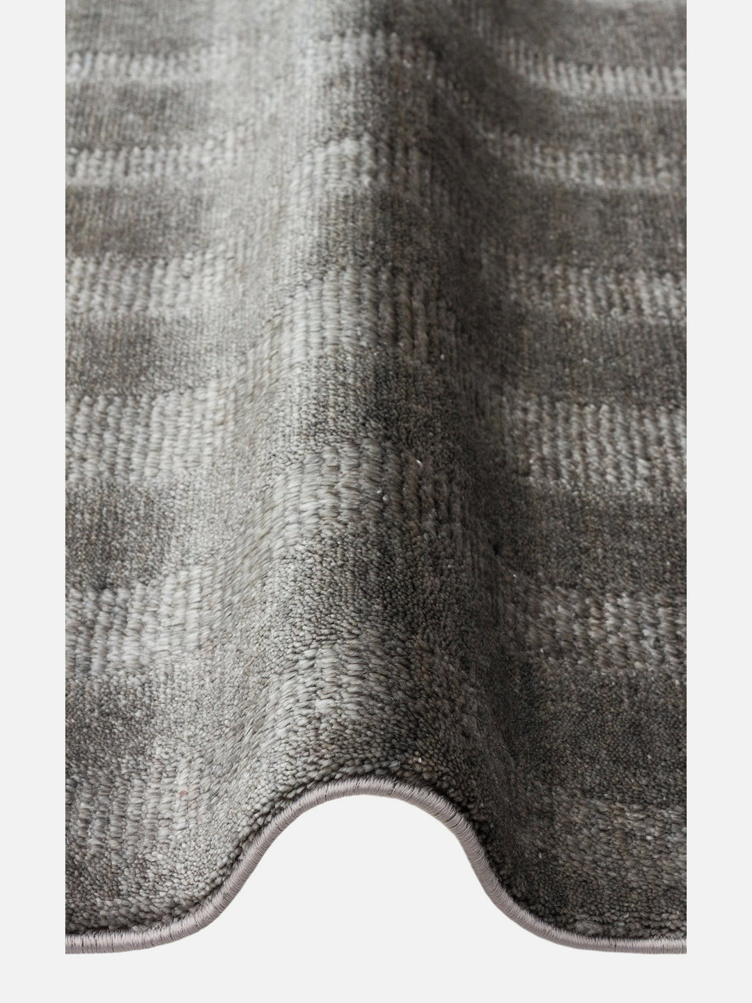 Brasilia El Emeğiyle Üretilen Modern Sade Şık TENCEL™ Özel Kara Tezgah Halısı 01 ANTHRACITE - Carpetdocia