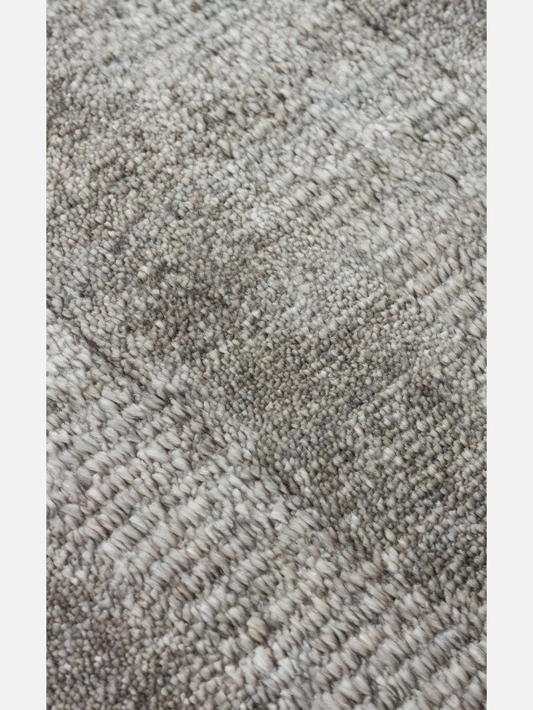 Brasilia El Emeğiyle Üretilen Modern Sade Şık TENCEL™ Özel Kara Tezgah Halısı 01 ANTHRACITE - Carpetdocia