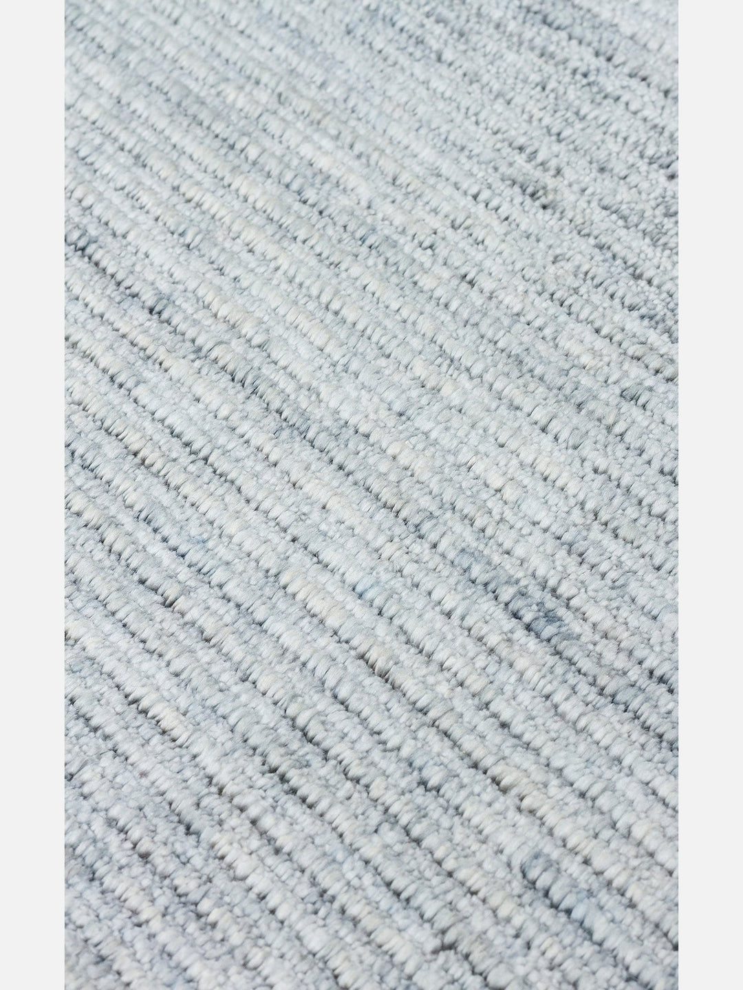 Brasilia El Emeğiyle Üretilen Modern Sade Şık TENCEL™ Özel Kara Tezgah Halısı PLAIN SKY BLUE - Carpetdocia