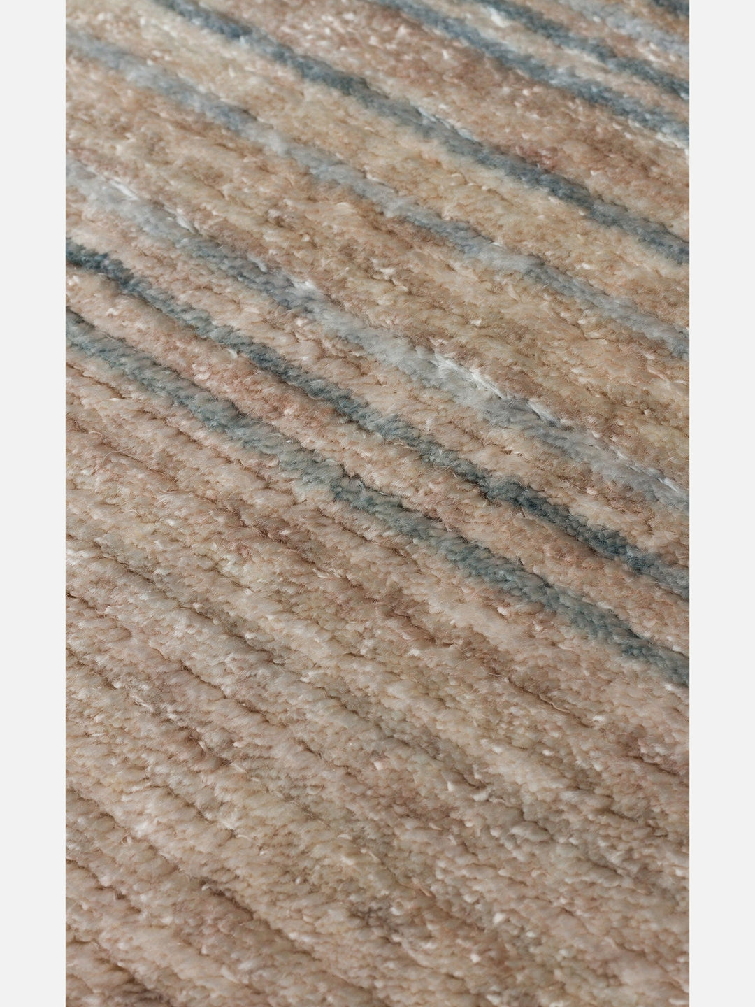 Burj Serisi %100 Naturel El Emeğiyle Üretilen TENCEL™ Kara Tezgah Halı 01 SKY VIZON - Carpetdocia