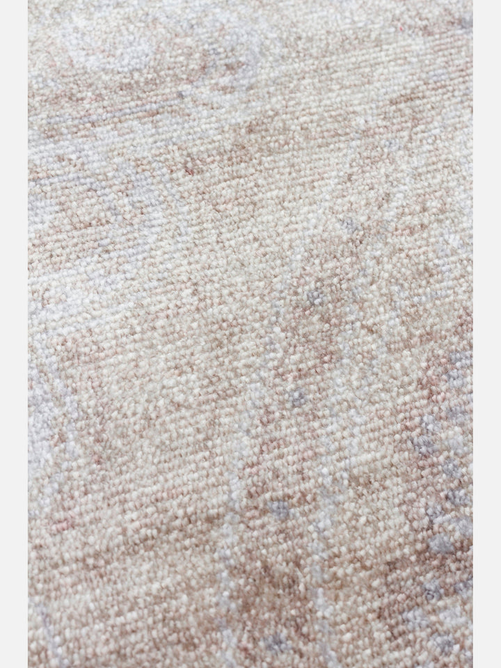 Çırağan %100 Naturel Özel Işıltılı El Emeği ile Özel Tezgahlarda Üretilen TENCEL™ Uşak Halısı 03 BEG - Carpetdocia