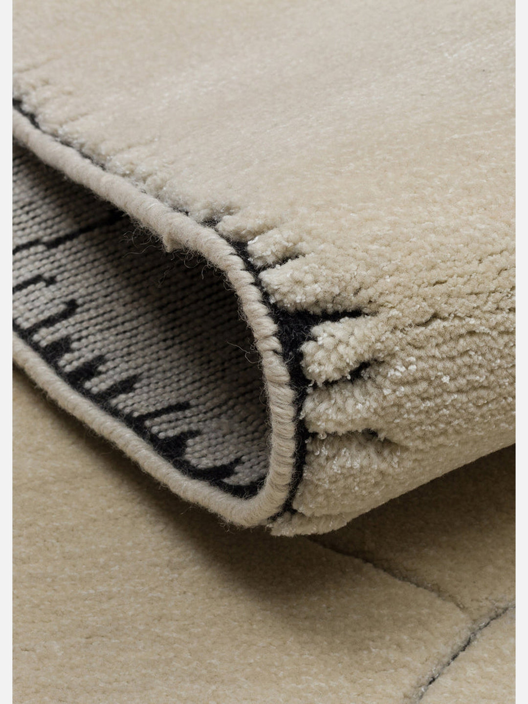 Dakar Series Wool, Rayon and Polyester Blend Handwoven Rug IVORY