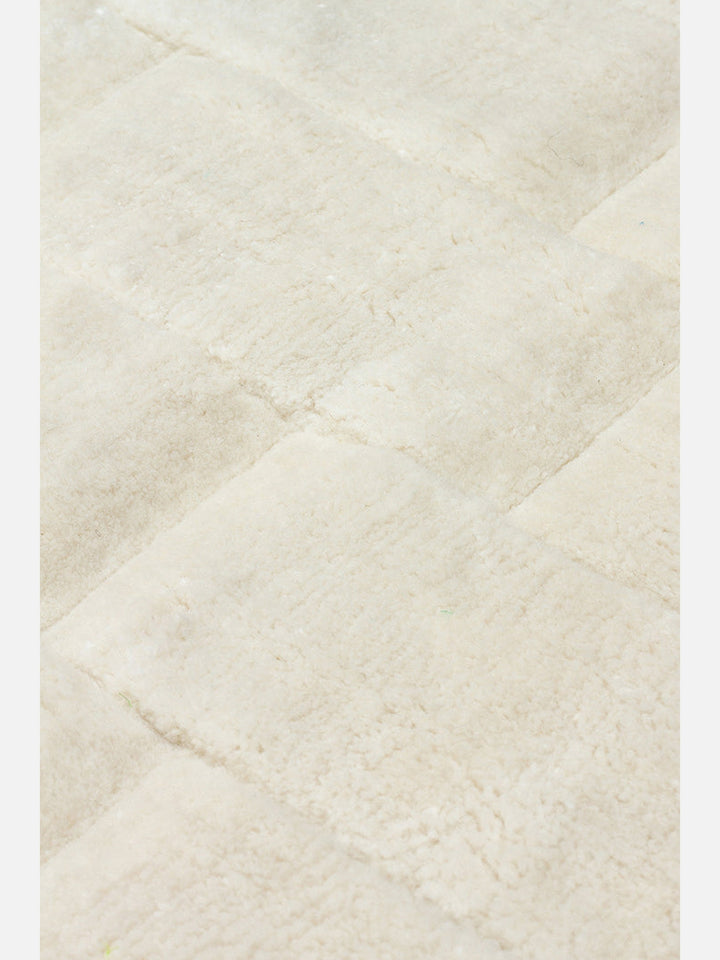 Fluffy Serisi 3D Oyma El Dokuma Salon Oturma Odası Yatak Odası Koridor Antre Modern Halı IVORY - Carpetdocia