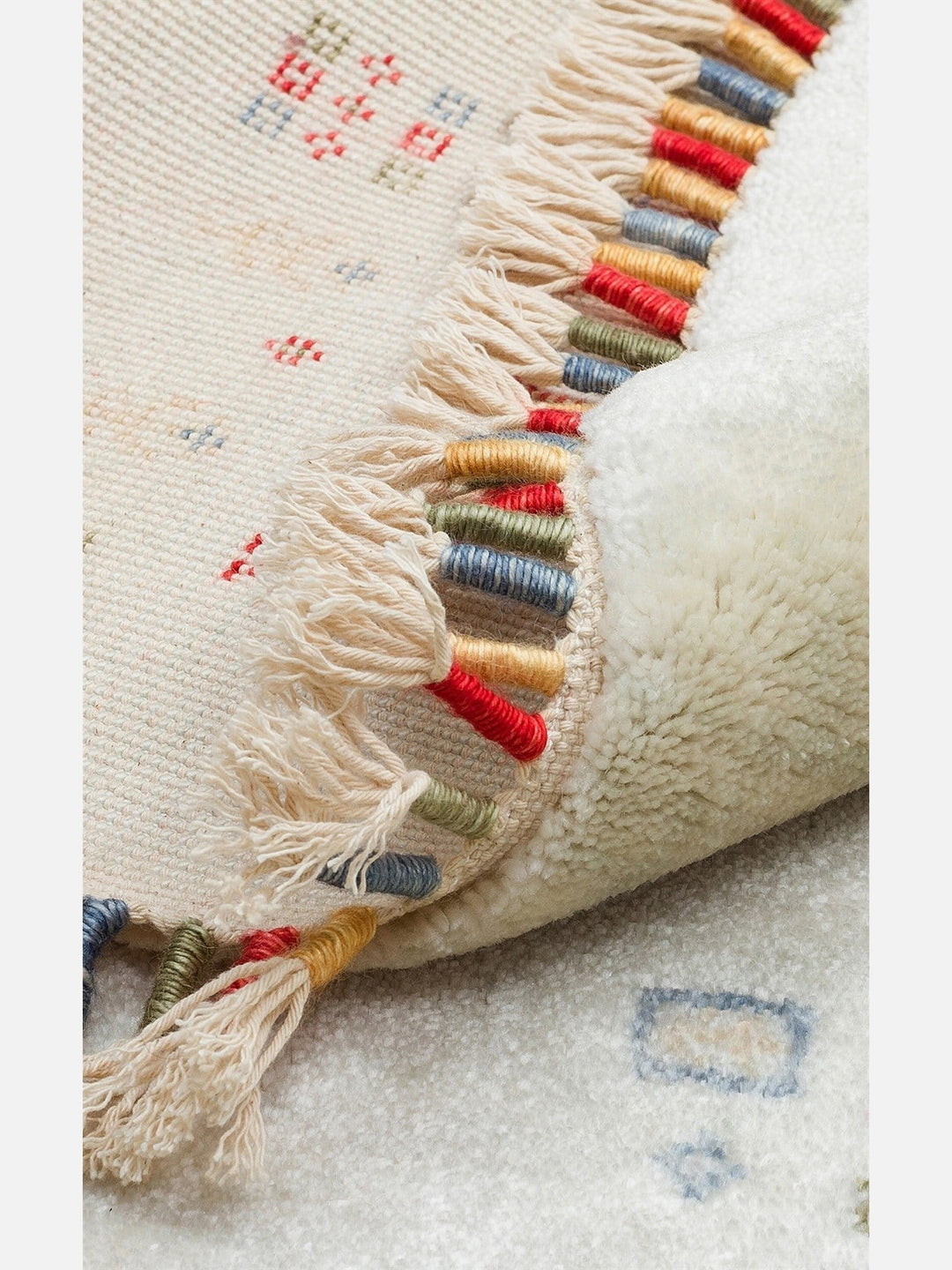 Oushak Carnaval 100% Natural Easy-to-Clean Handcrafted TENCEL™ Modern Usak Rug 06 BEIGE Q
