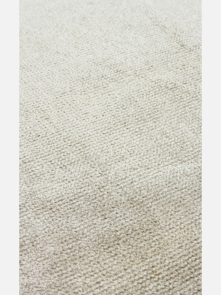 Oushak Plain %100 Naturel Düz Renk El Emeğiyle Özel Tezgahlarda Üretilen Viskon Uşak Halısı PLNLAT - Carpetdocia