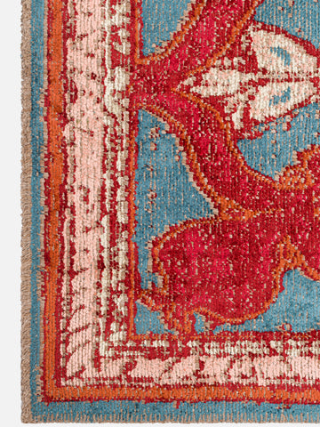 Ruggadocia Voysey Kırmızı Nar Çiçeği Desenli Halı detay